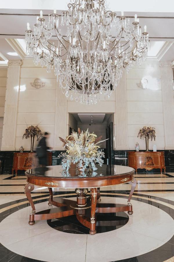 Diplomatichotel Mendoza Luaran gambar The lobby of the hotel